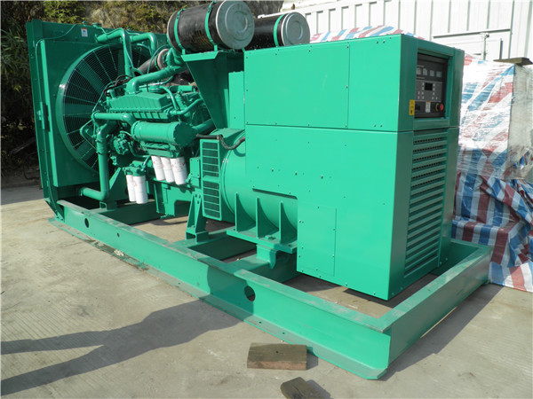 武宁出租发电机 发电机组厂家：柴油发电机组的控制屏的作用是什么？