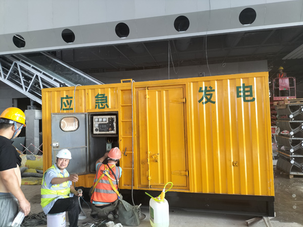 武宁怎样判断空气滤清器是否需要更换？